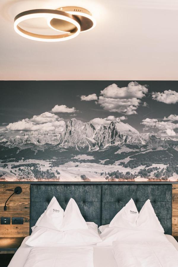 Kristiania Small Dolomites Hotel Selva di Val Gardena Esterno foto