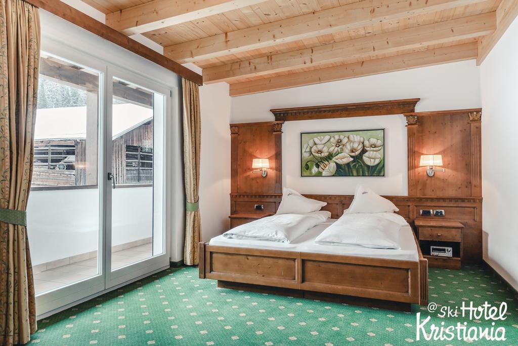 Kristiania Small Dolomites Hotel Selva di Val Gardena Esterno foto